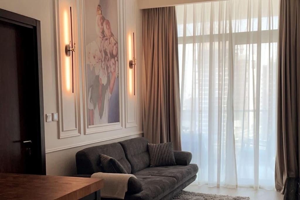Apartamento New Luxury Modern Canal View. Dubái Exterior foto